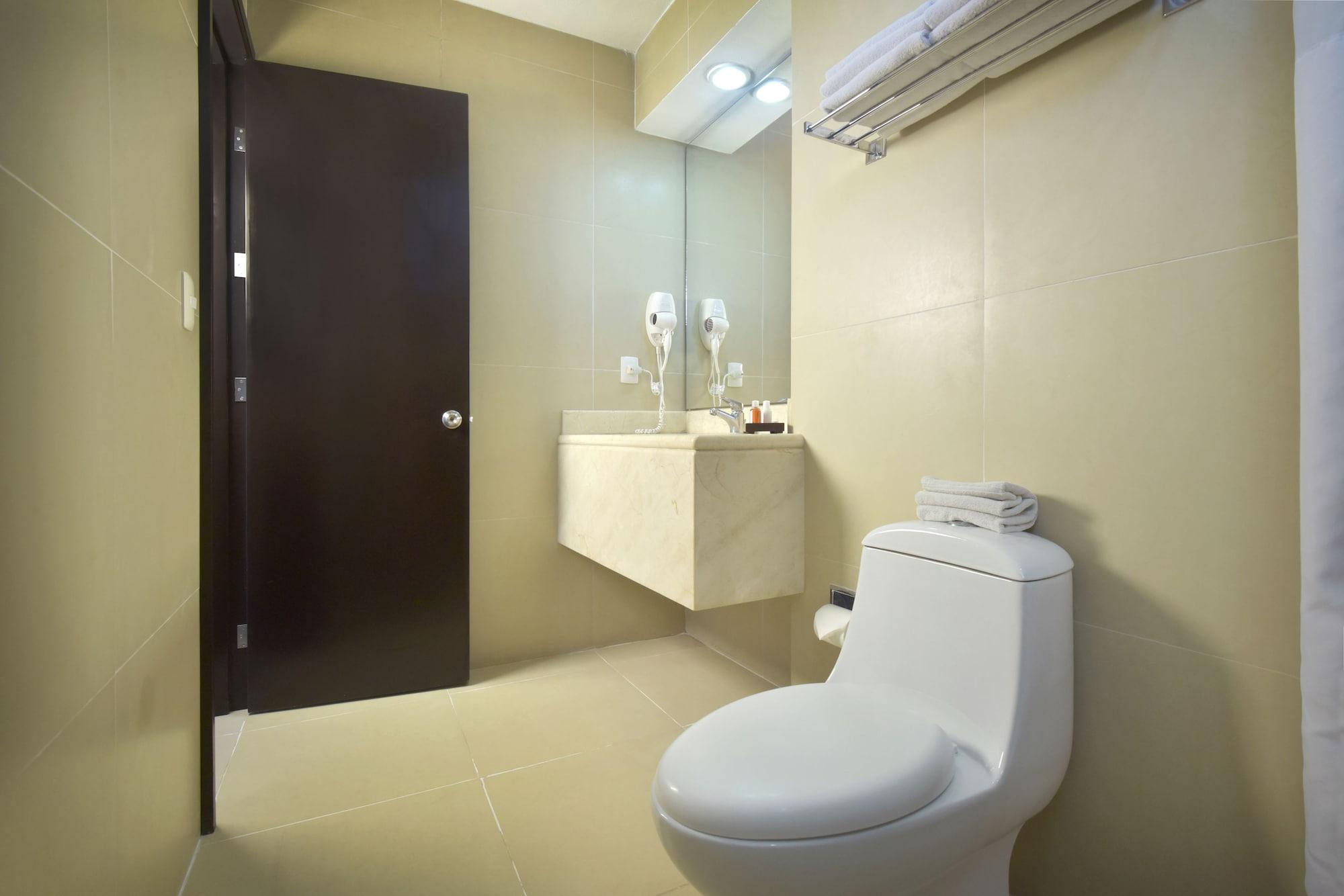 Hotel Bonampak Канкун Экстерьер фото