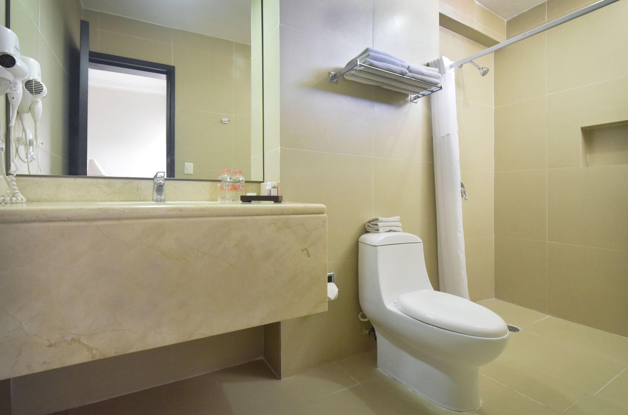 Hotel Bonampak Канкун Экстерьер фото
