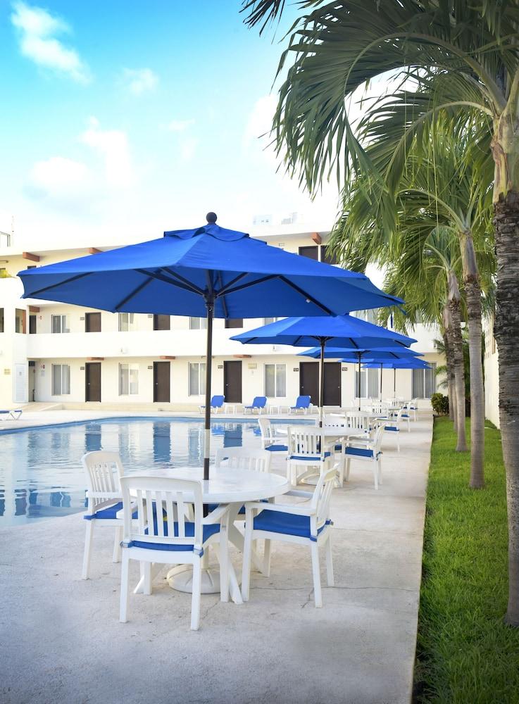 Hotel Bonampak Канкун Экстерьер фото
