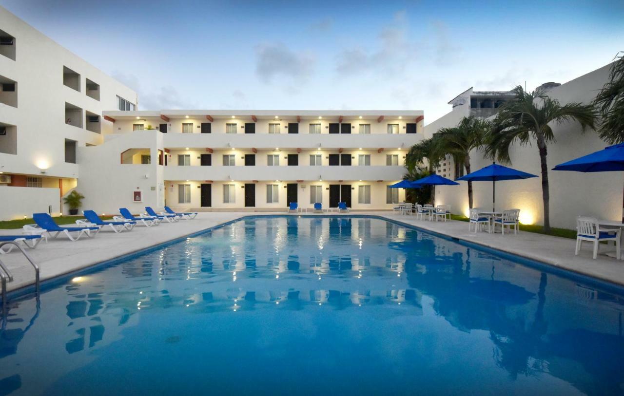 Hotel Bonampak Канкун Экстерьер фото