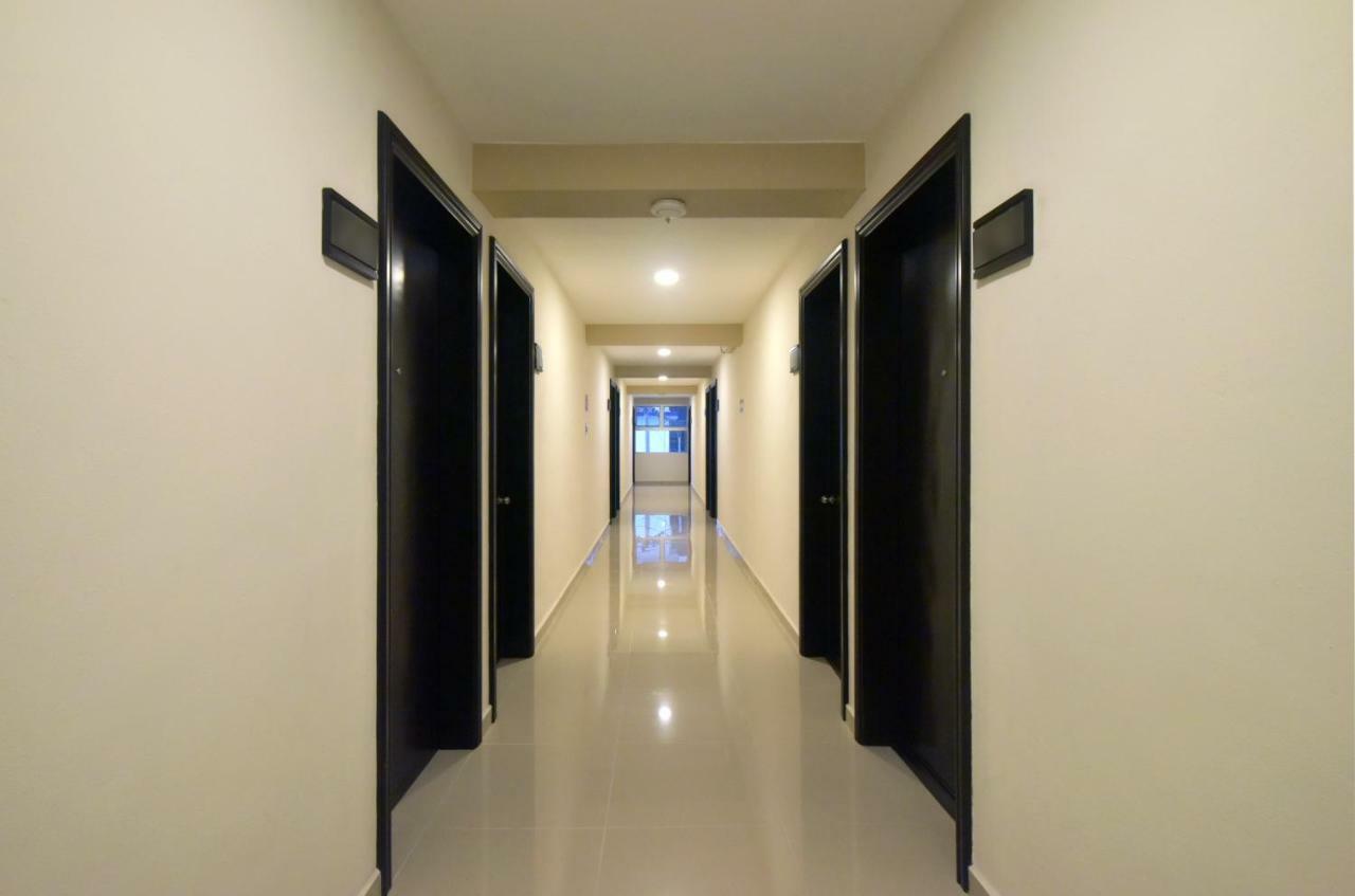 Hotel Bonampak Канкун Экстерьер фото