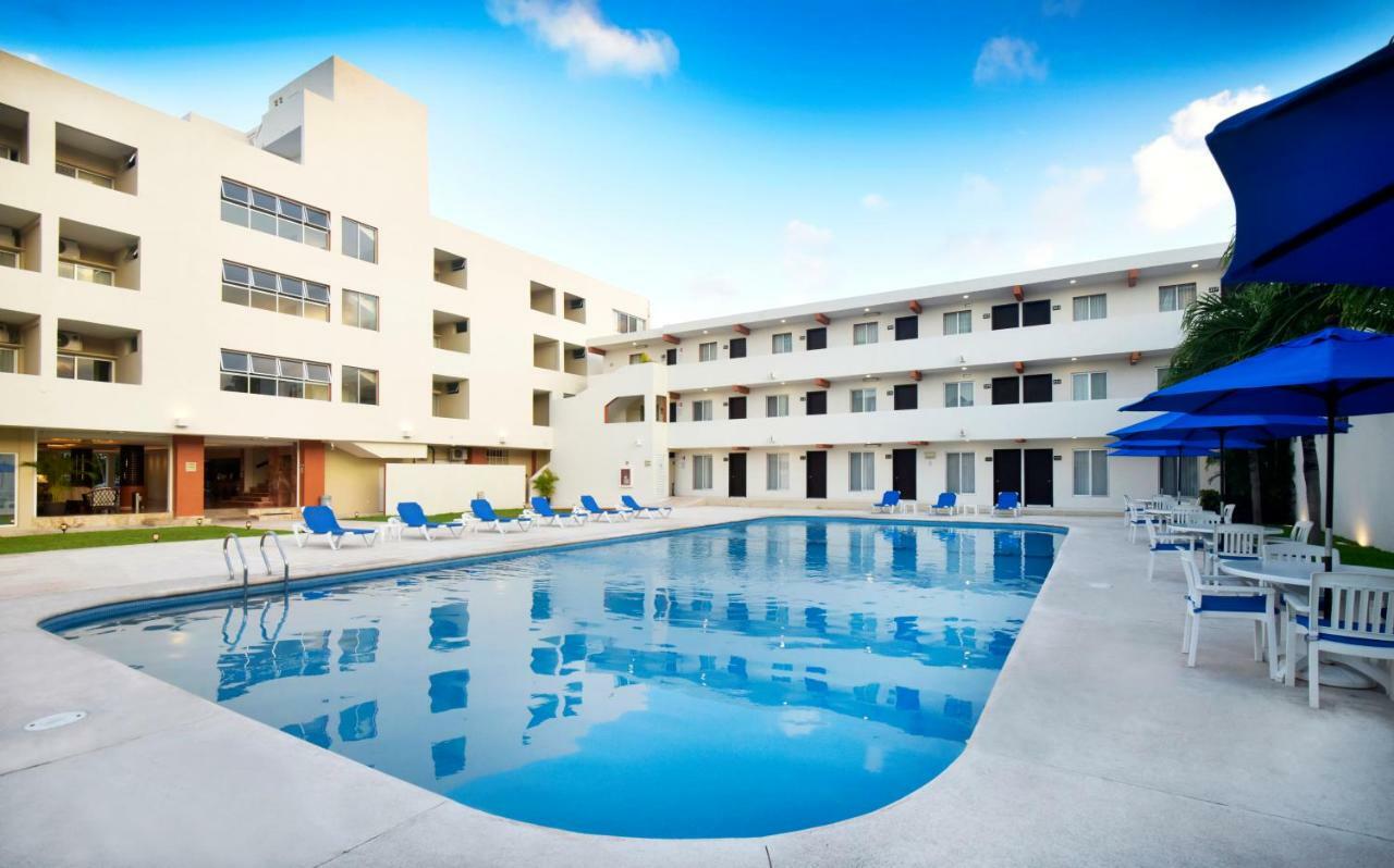 Hotel Bonampak Канкун Экстерьер фото